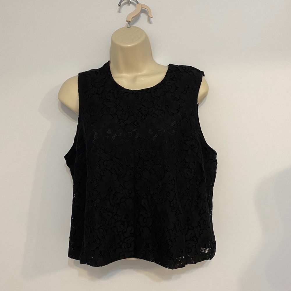 4/$35 Another Story Crop Top Lacey Overlay Large